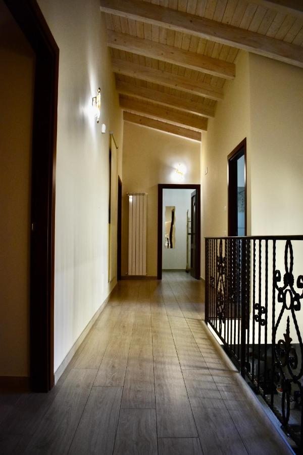 Dimora Normanna Bed & Breakfast Aversa Exterior foto