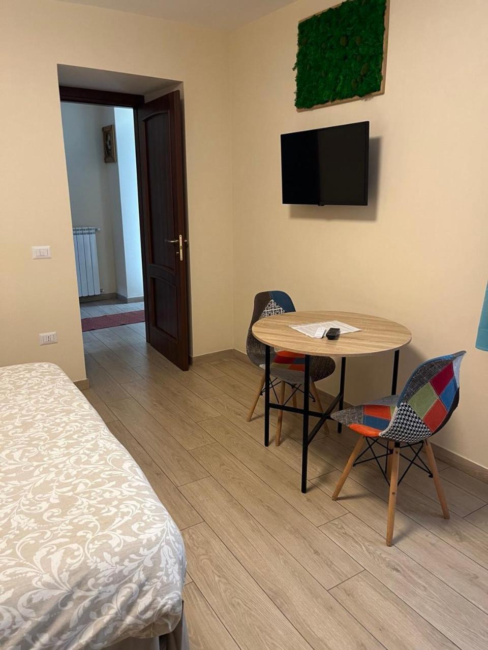 Dimora Normanna Bed & Breakfast Aversa Exterior foto